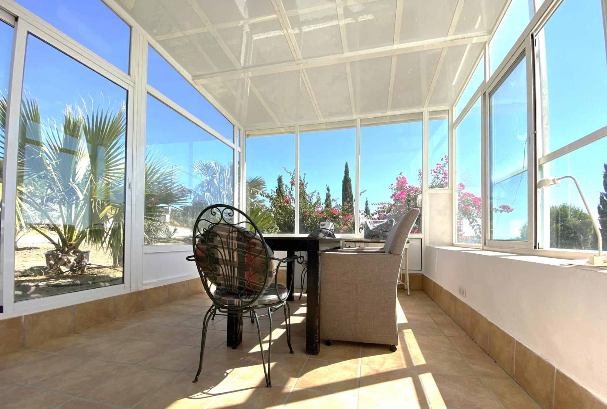 Castle Tower Ground Floor Apartment In Rural Holiday Park 'Cezanne' Tolox Exterior foto